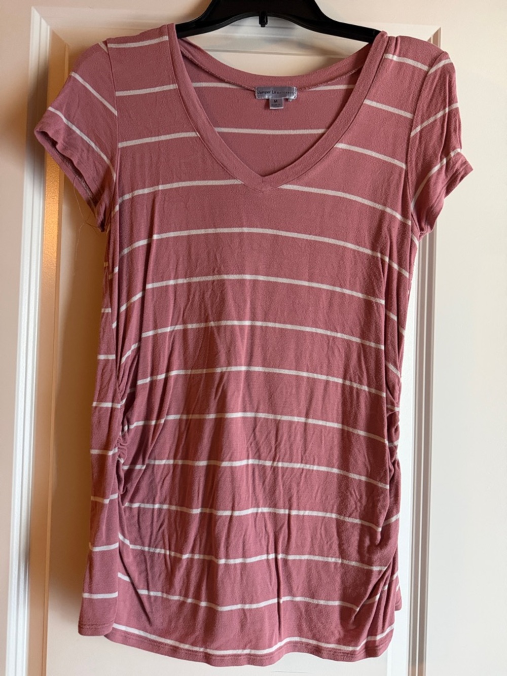 Comfort Stretch V-Neck Striped Women’s Top - Dusty Rose